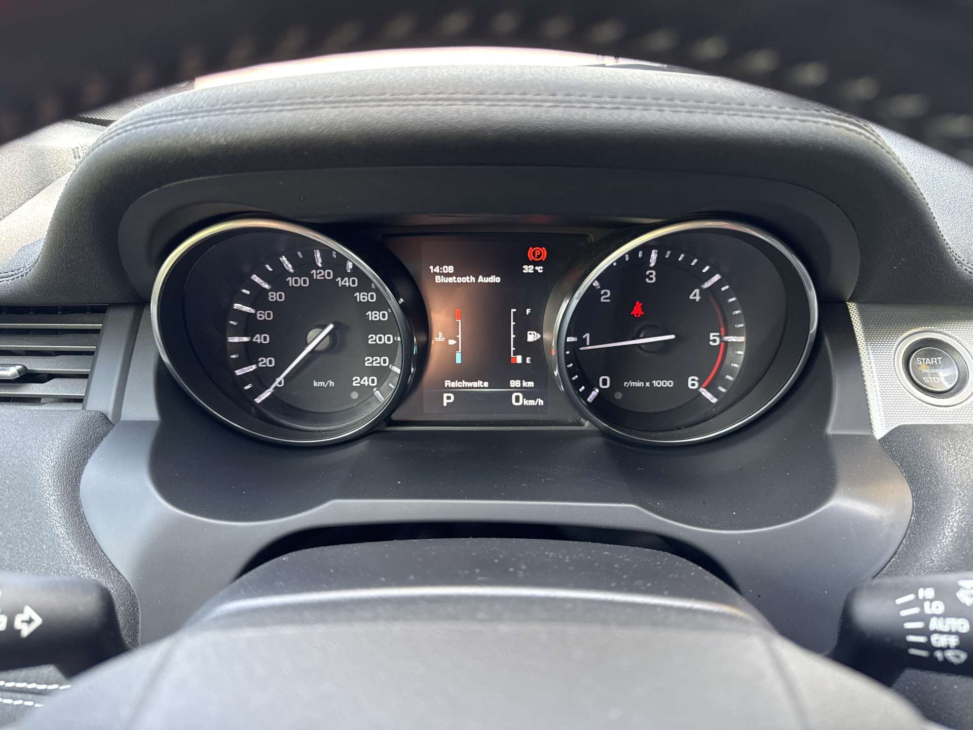 LAND ROVER Range Rover Evoque 2.2 SD4 Dynamic Automat-image-11