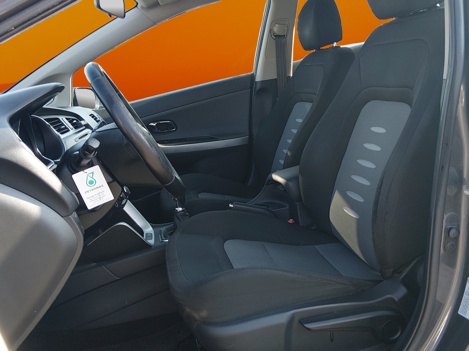 KIA Cee'd Sportswagon 1.6 CRDi Trend-image-9