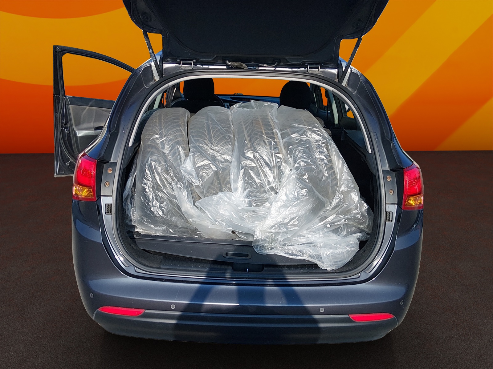 KIA Cee'd Sportswagon 1.6 CRDi Trend-image-11