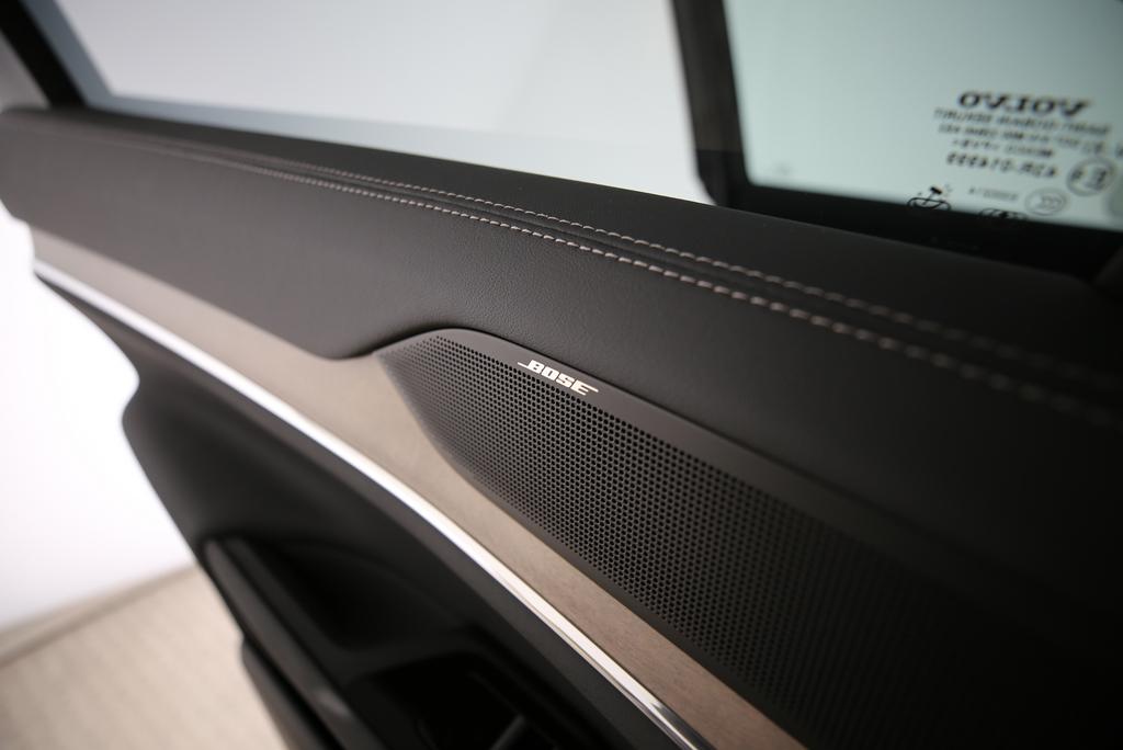 VOLVO EX90 Twin Ultra AWD-image-11