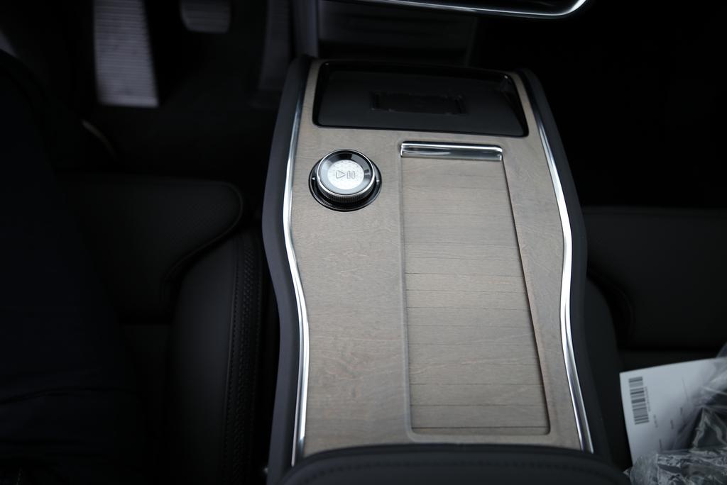 VOLVO EX90 Twin Ultra AWD-image-12