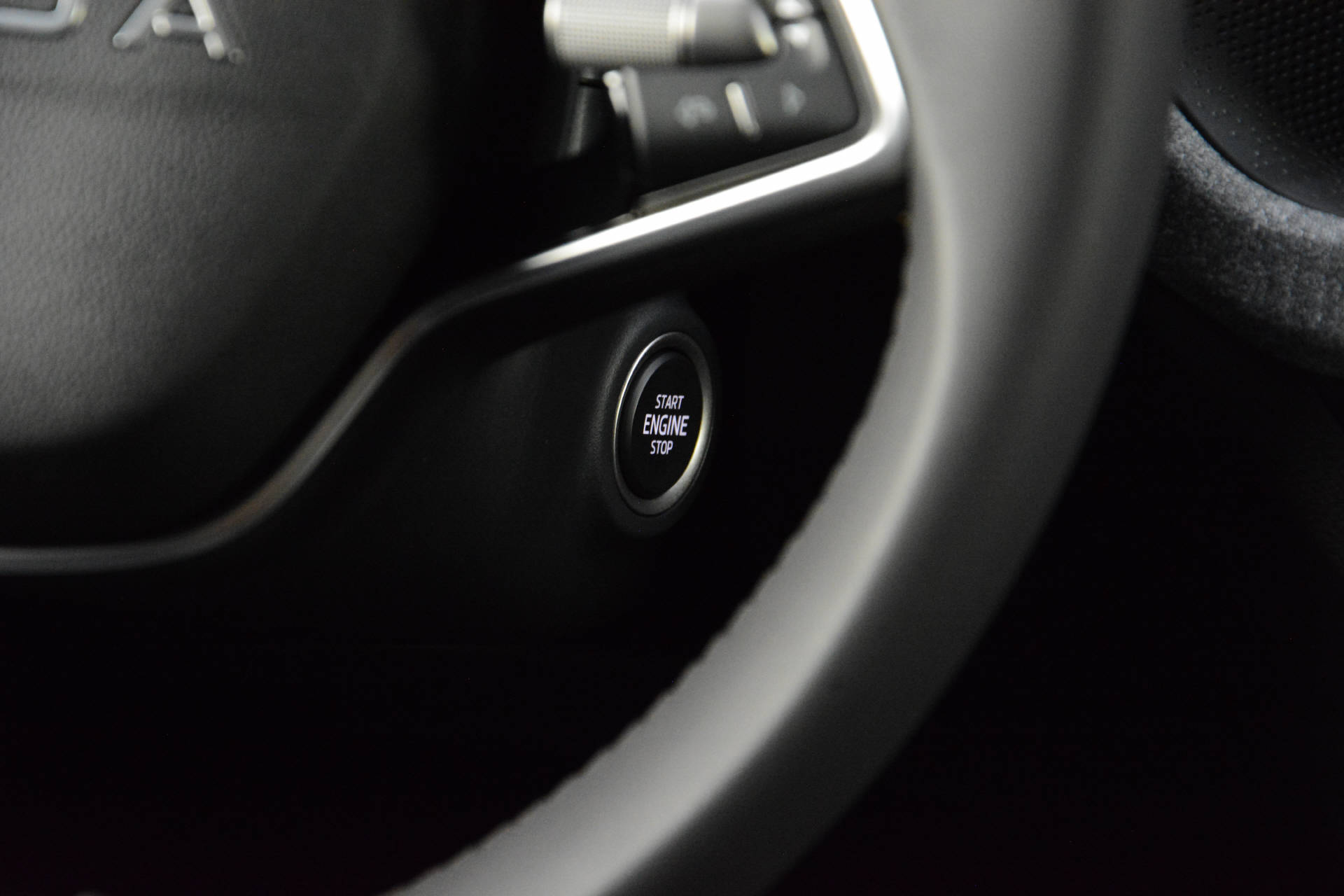 SKODA Kamiq 1.0 TSI Selection DSG-image-15