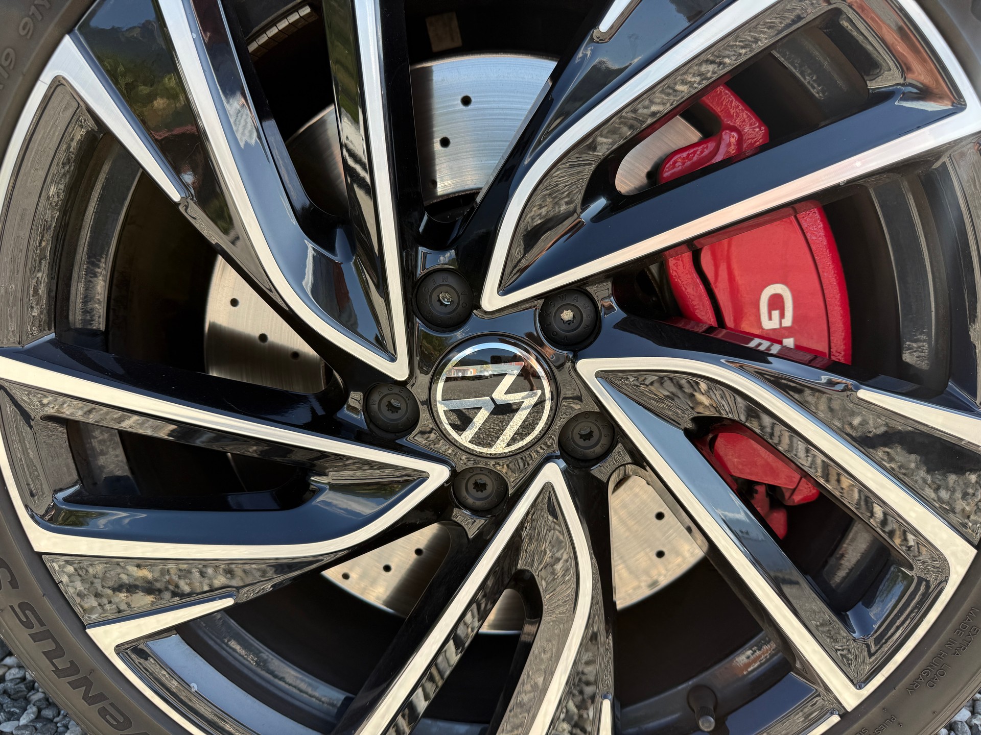 VW Golf 2.0 TSI GTI Clubsport DSG-image-12