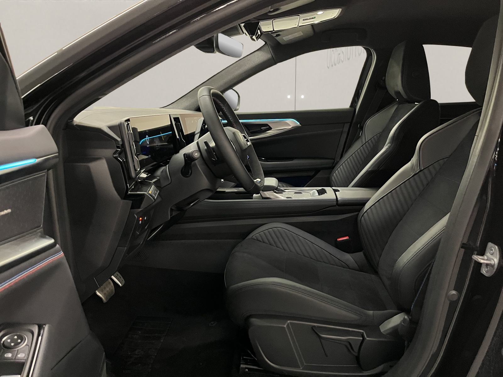 RENAULT Rafale 1.2 E-Tech esprit Alpine-image-6