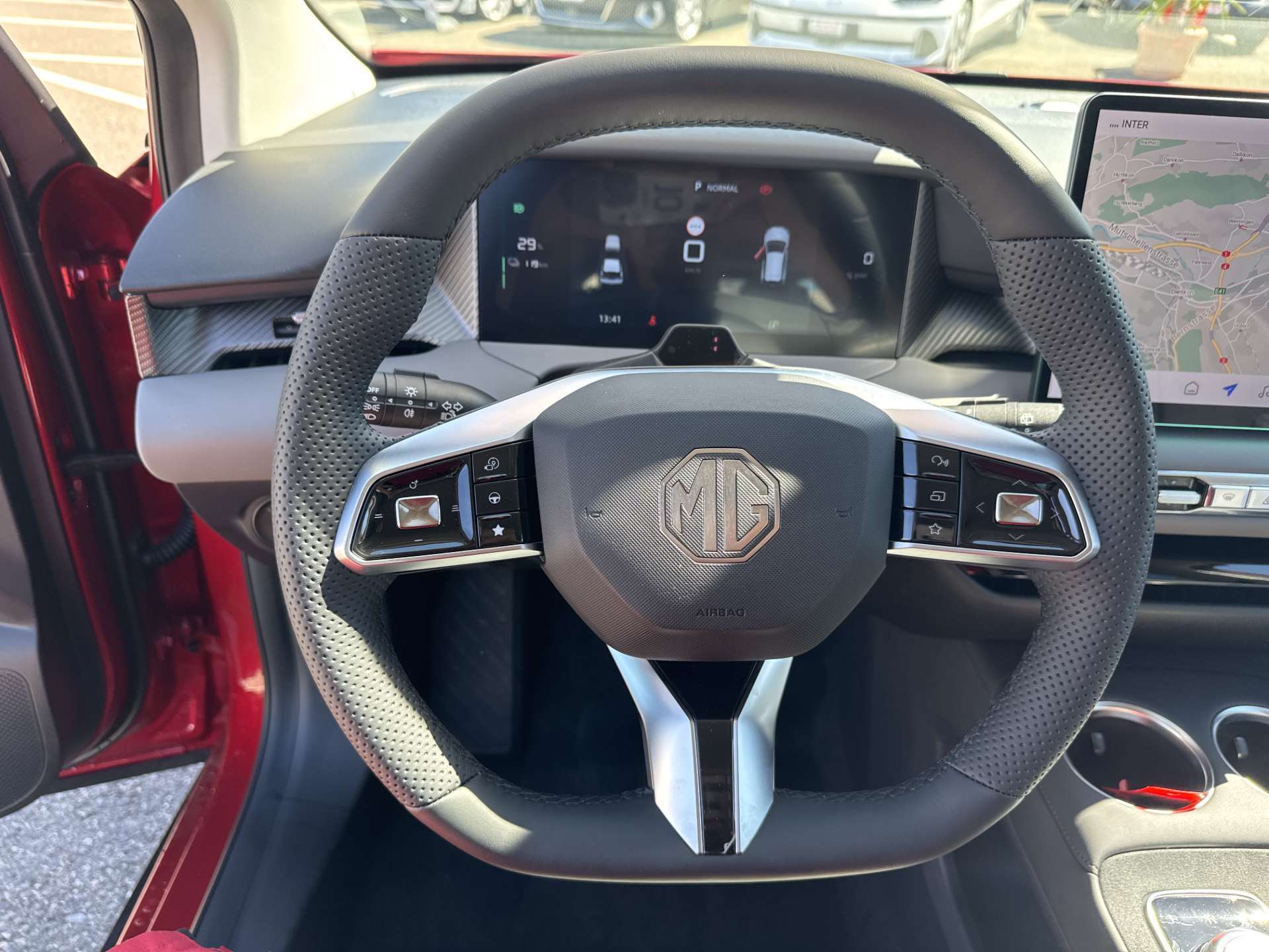MG 4 EV 64kWh Premium Facelift Automat-image-15