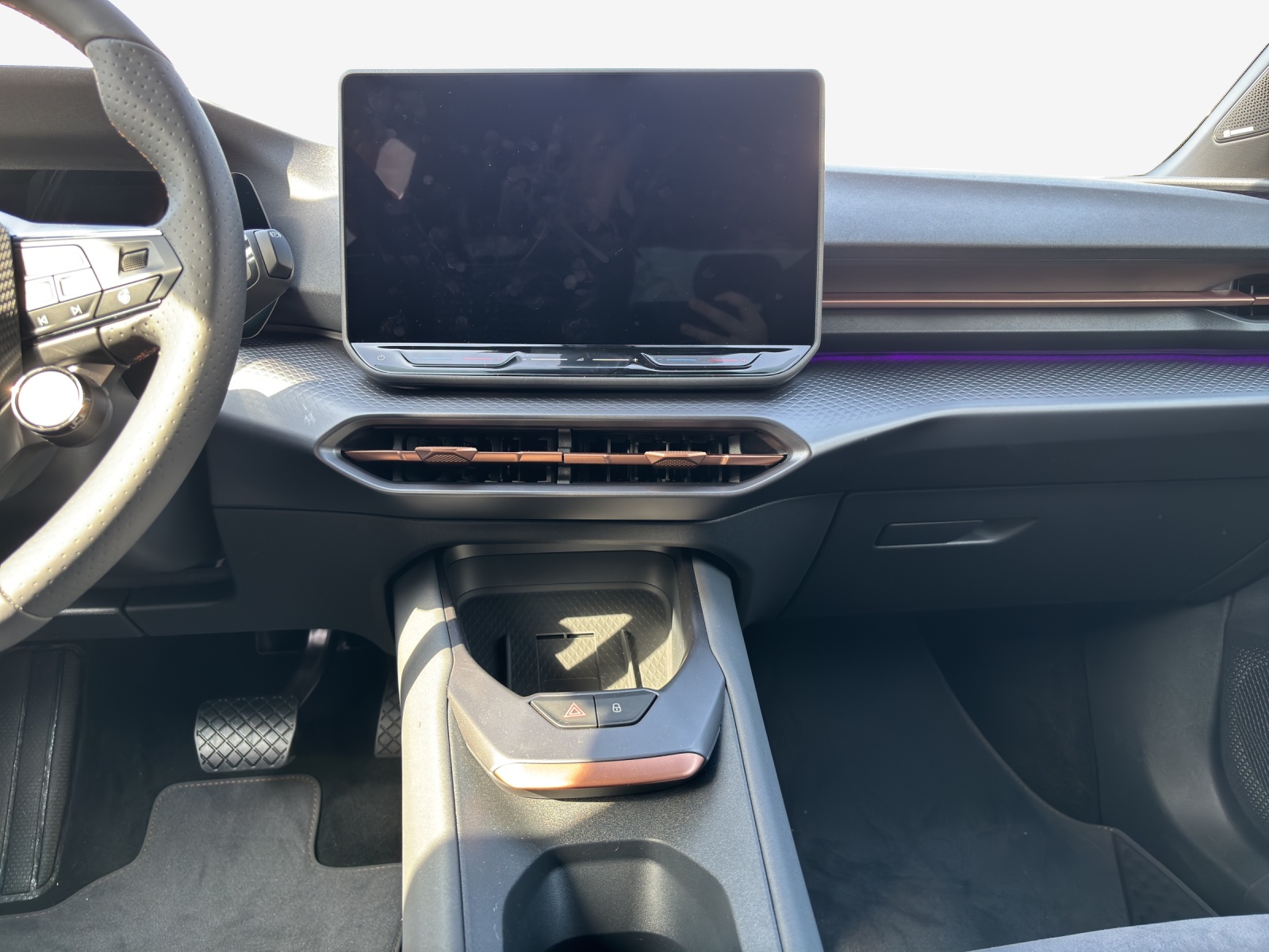CUPRA Raval 52 kWh Dynamic+ Launch Edition-image-10
