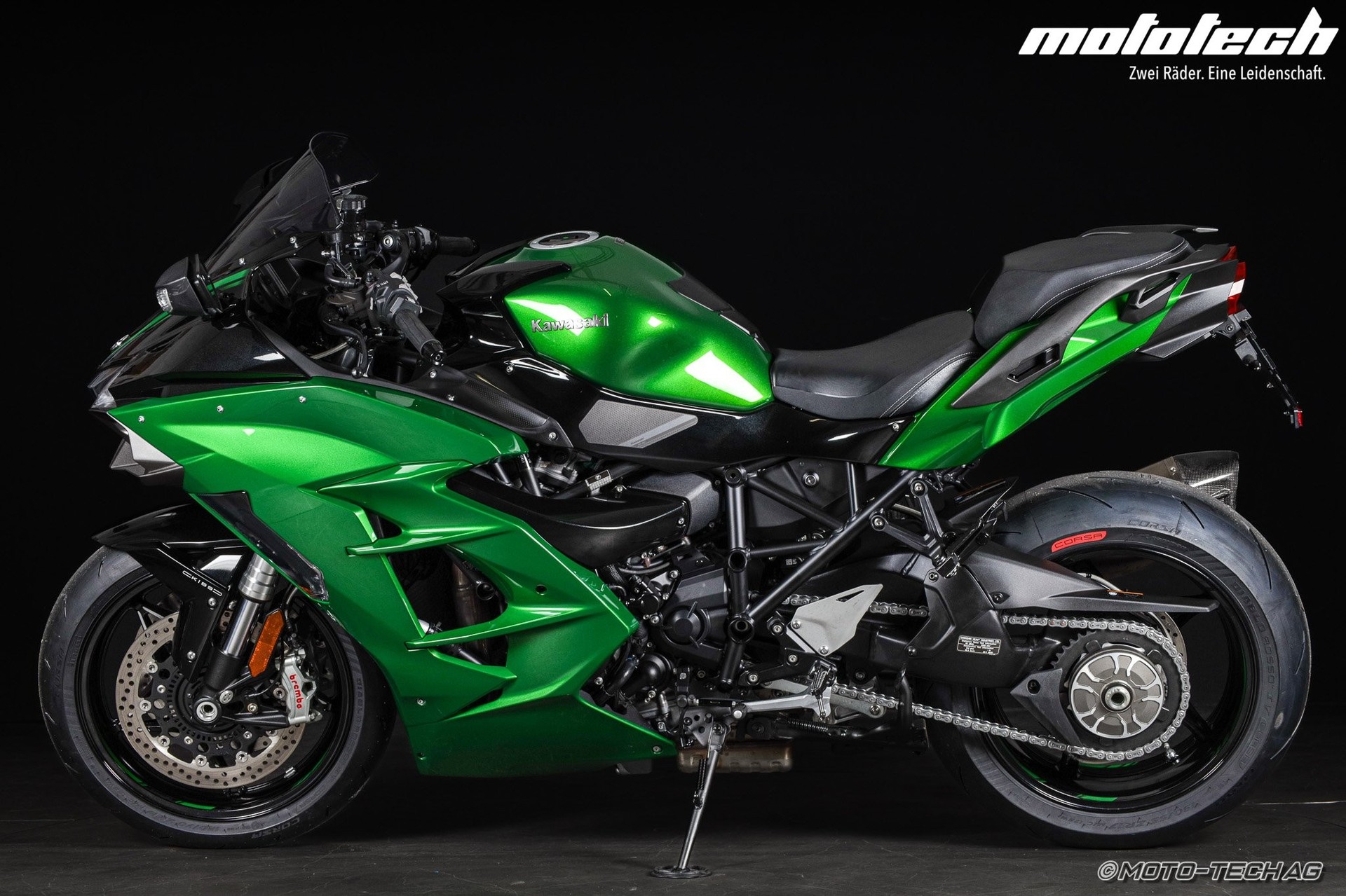 KAWASAKI Ninja H2 SX SE ABS AKRAPOVIC-image-4