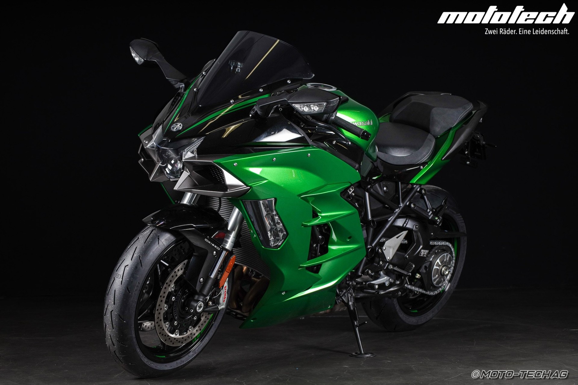 KAWASAKI Ninja H2 SX SE ABS AKRAPOVIC-image-5