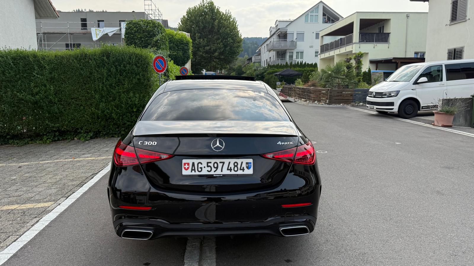MERCEDES-BENZ C 300 AMG Line 4matic-image-2