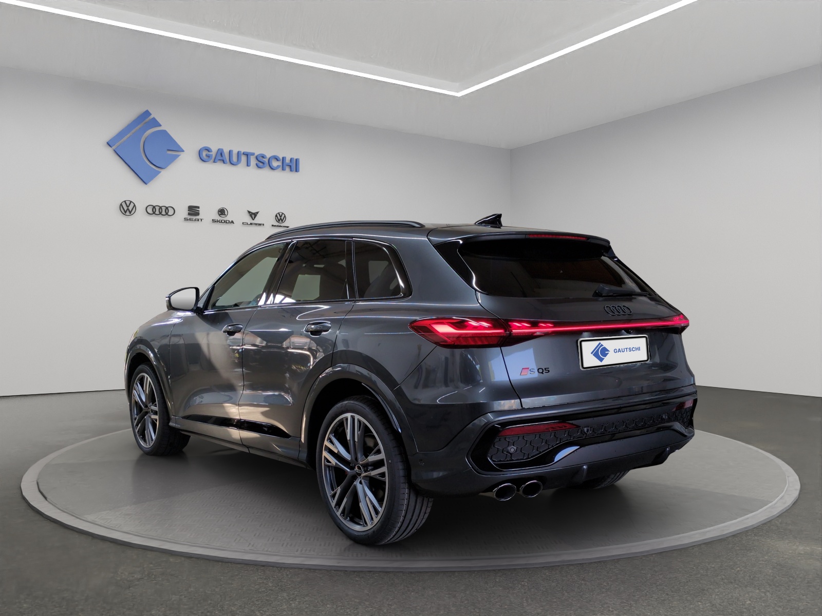 AUDI SQ5 TFSI quattro S-tronic-image-2