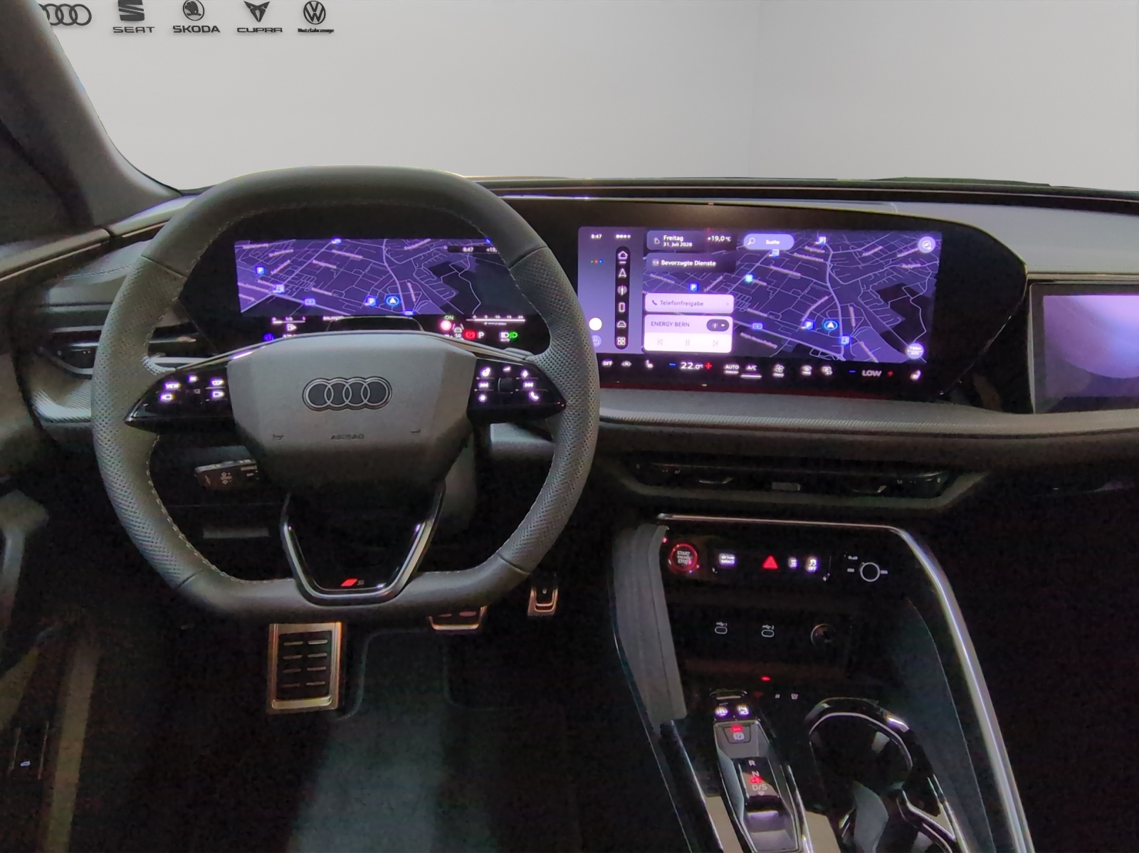 AUDI SQ5 TFSI quattro S-tronic-image-6