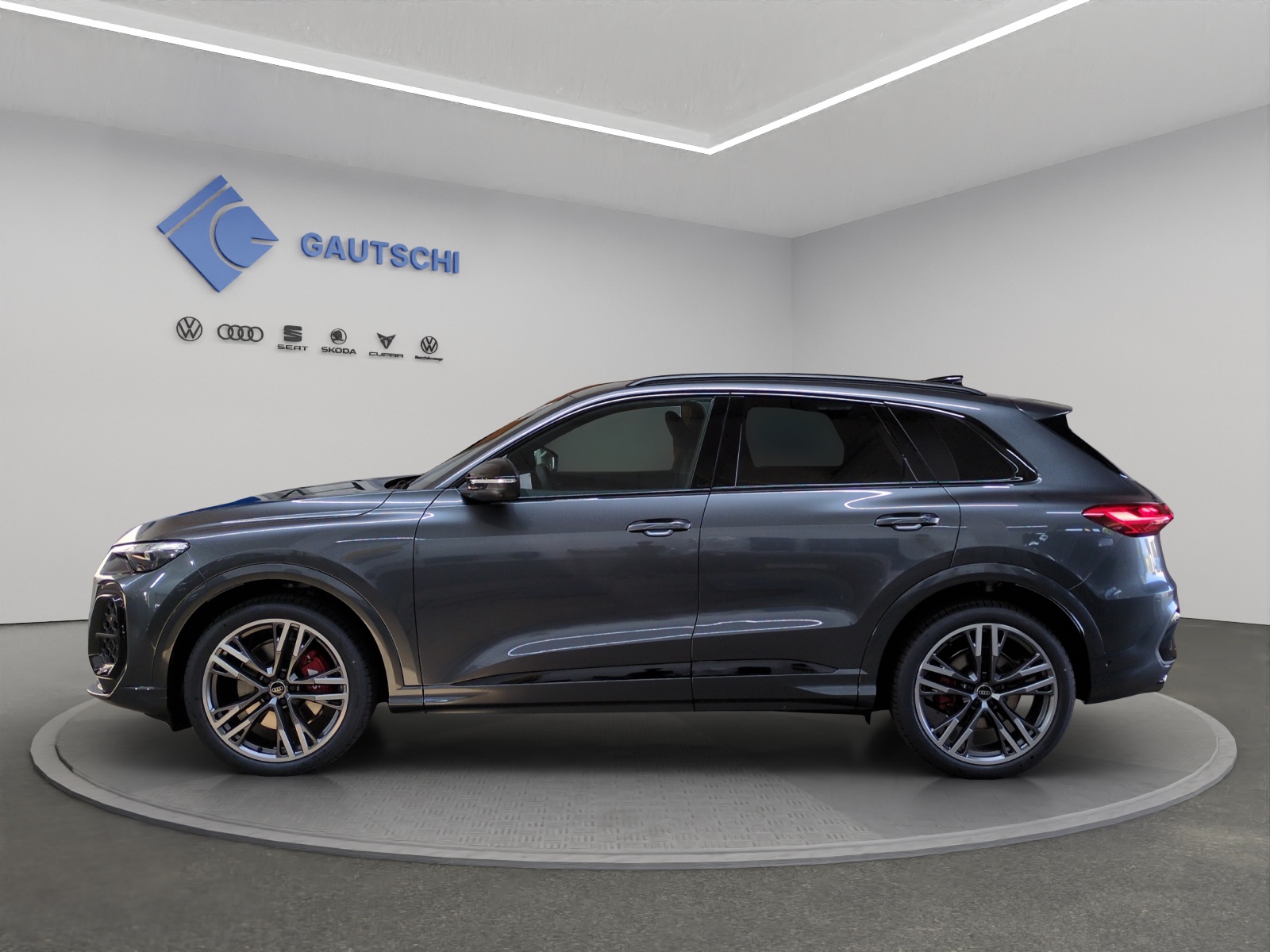AUDI SQ5 TFSI quattro S-tronic-image-1