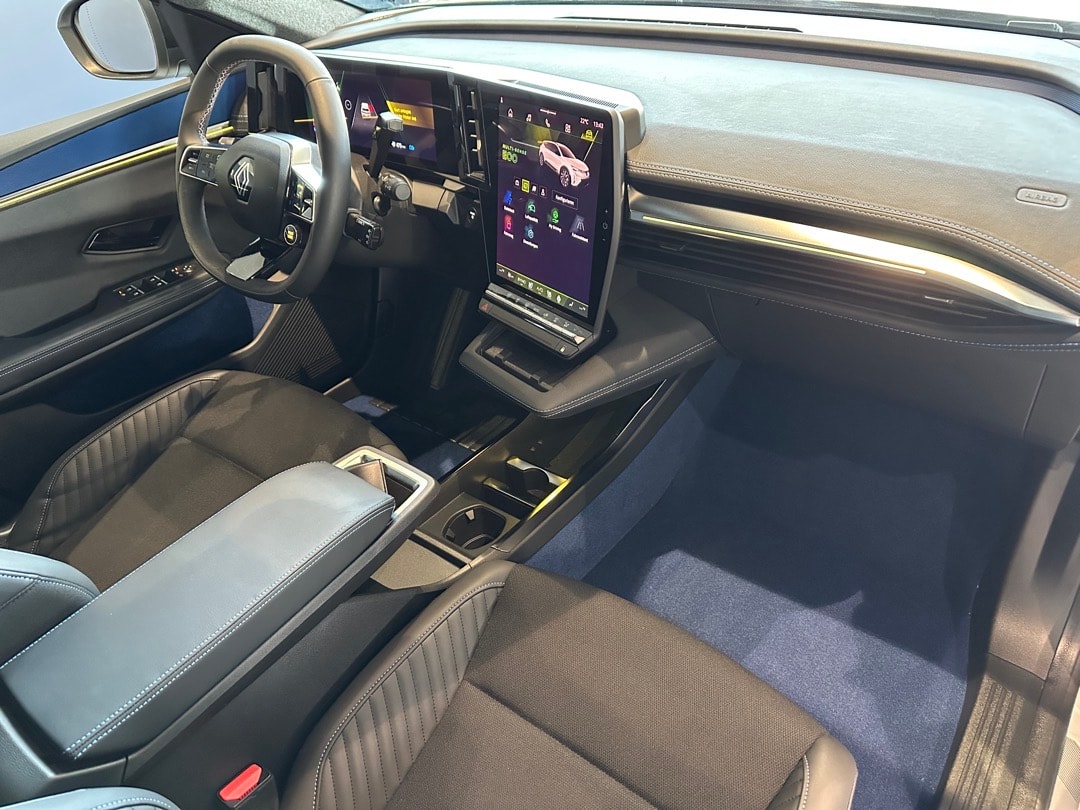 RENAULT Scénic E-Tech Long Range Esprit Alpine-image-16