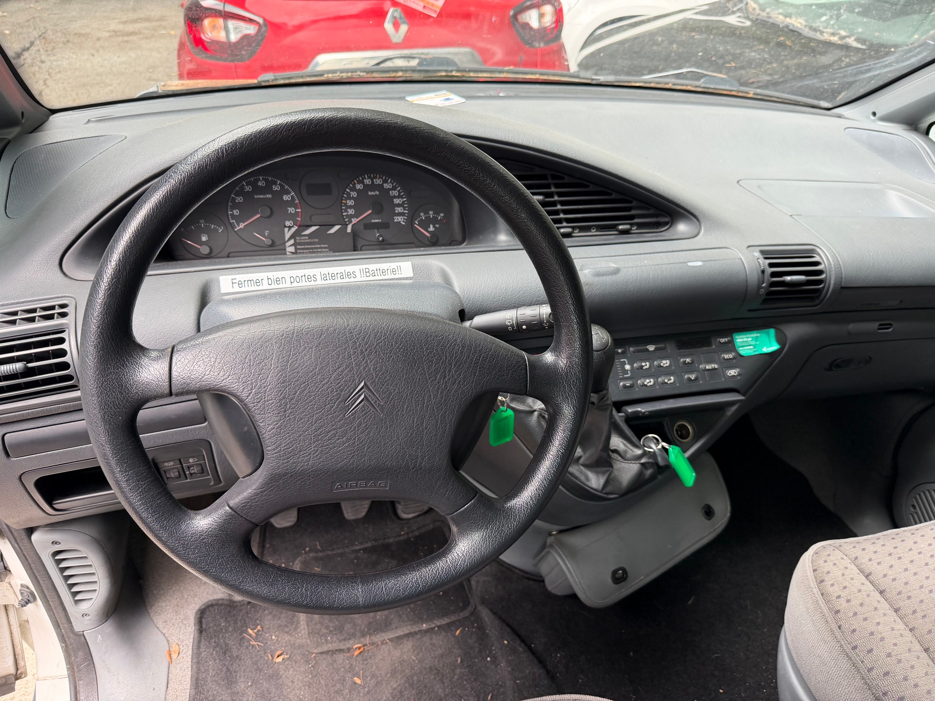 CITROEN Evasion 2.0 16V SX-image-3
