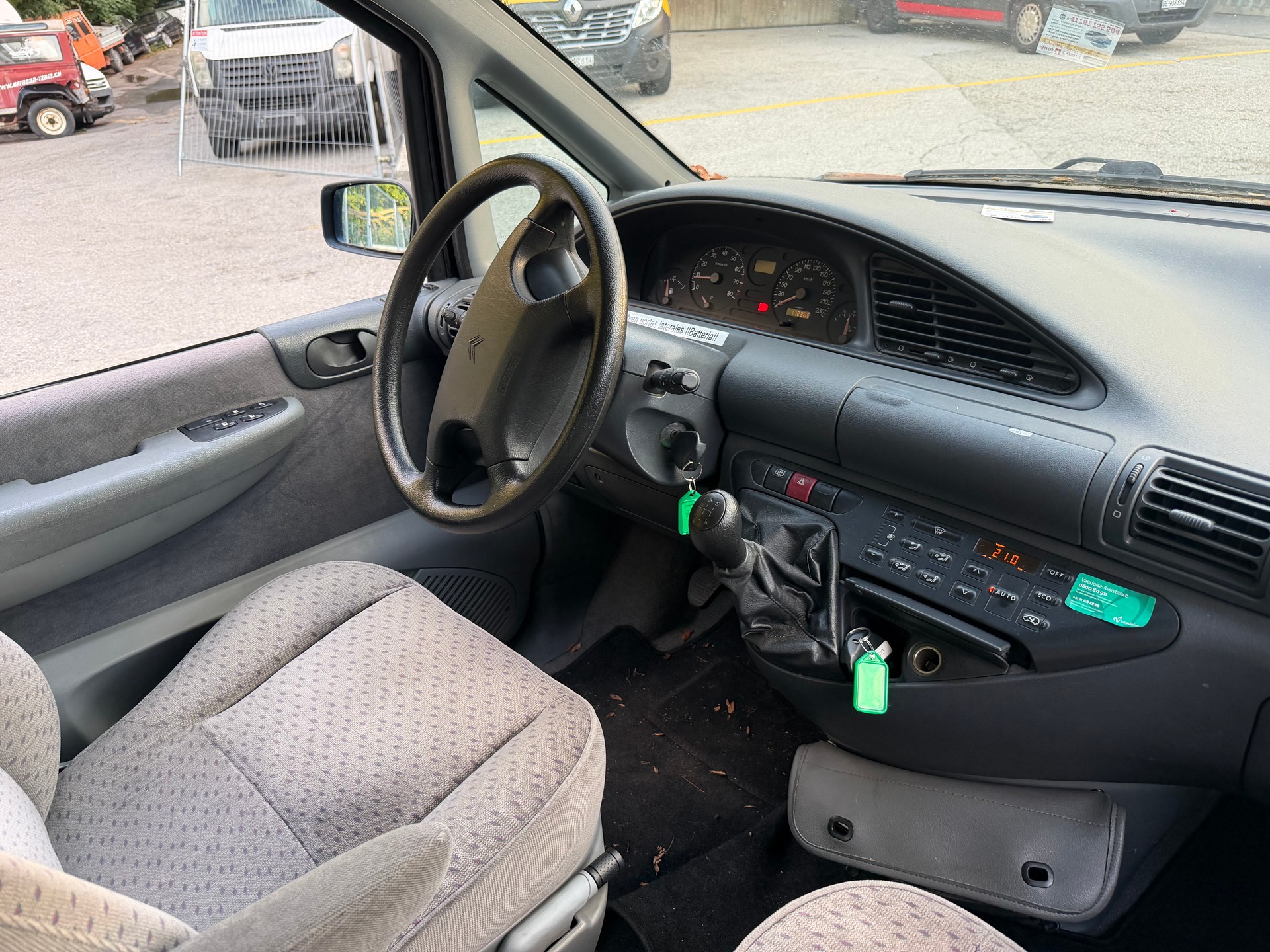 CITROEN Evasion 2.0 16V SX-image-3