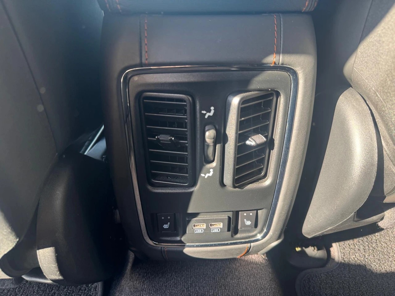 JEEP Grand Cherokee 3.0 CRD Summit Automatic-image-12