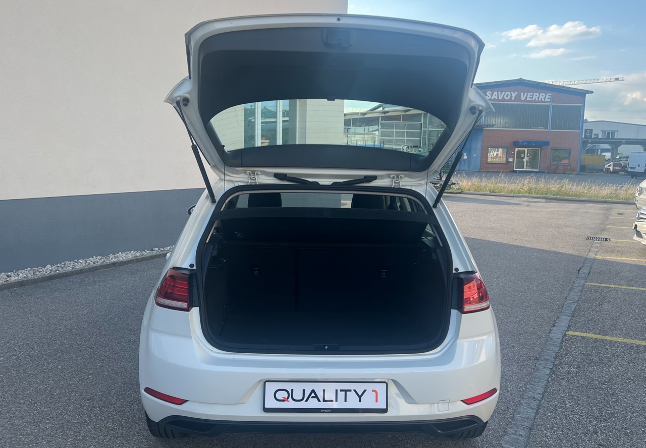 VW Golf 1.0 TSI Trendline-image-14