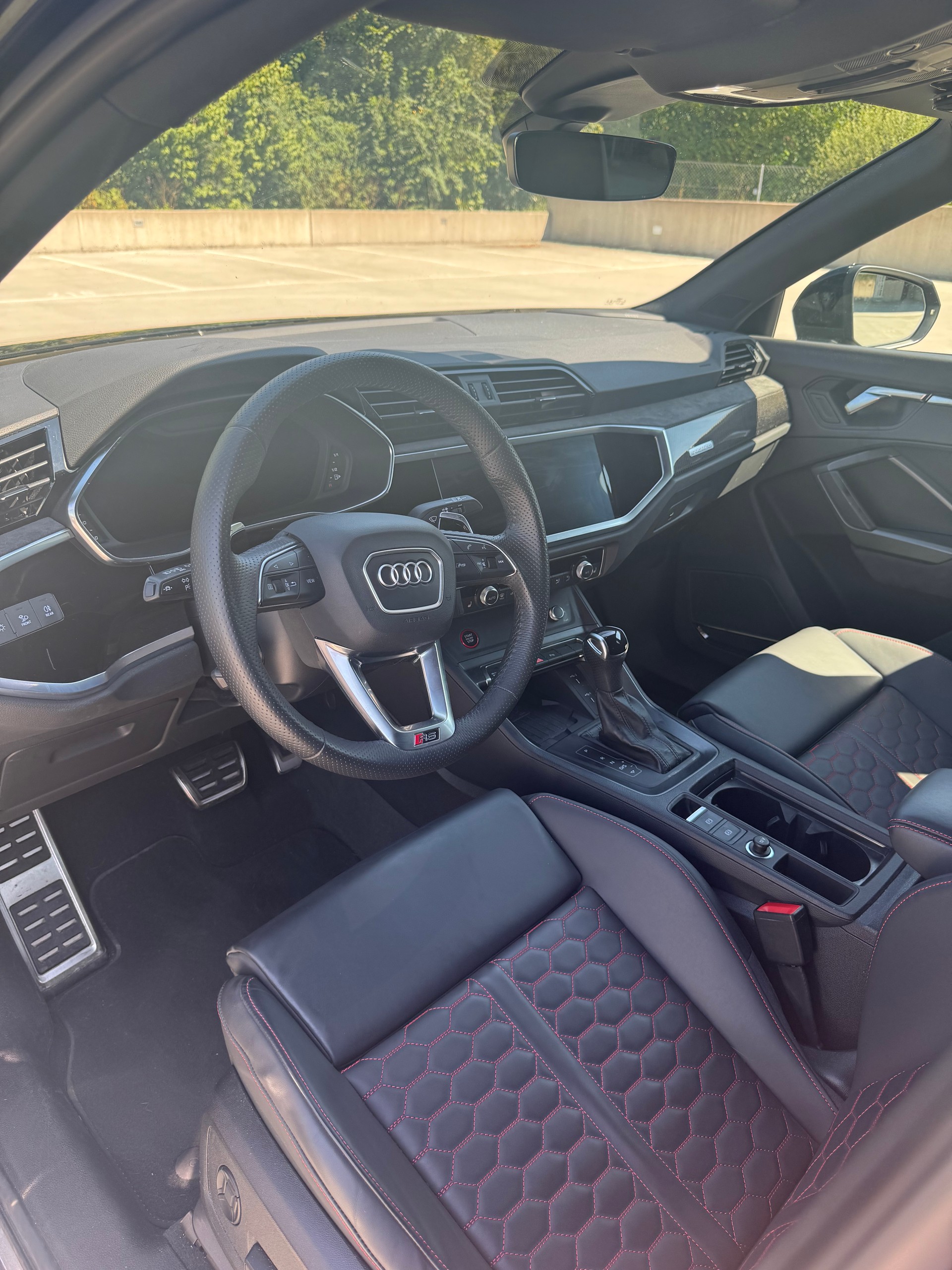 AUDI 2.5 TFSI quattro S-Tronic-image-4