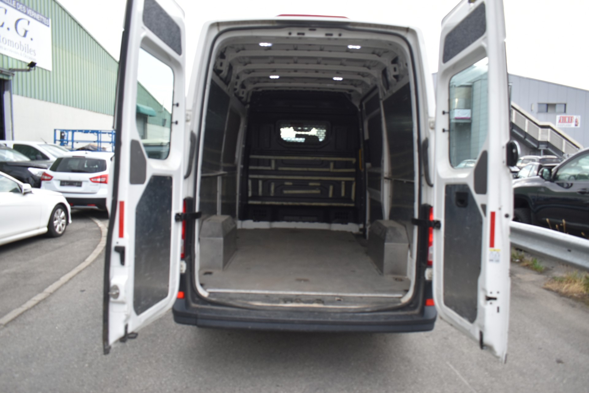 VW Crafter 35 2.0 BiTDI L3-image-10