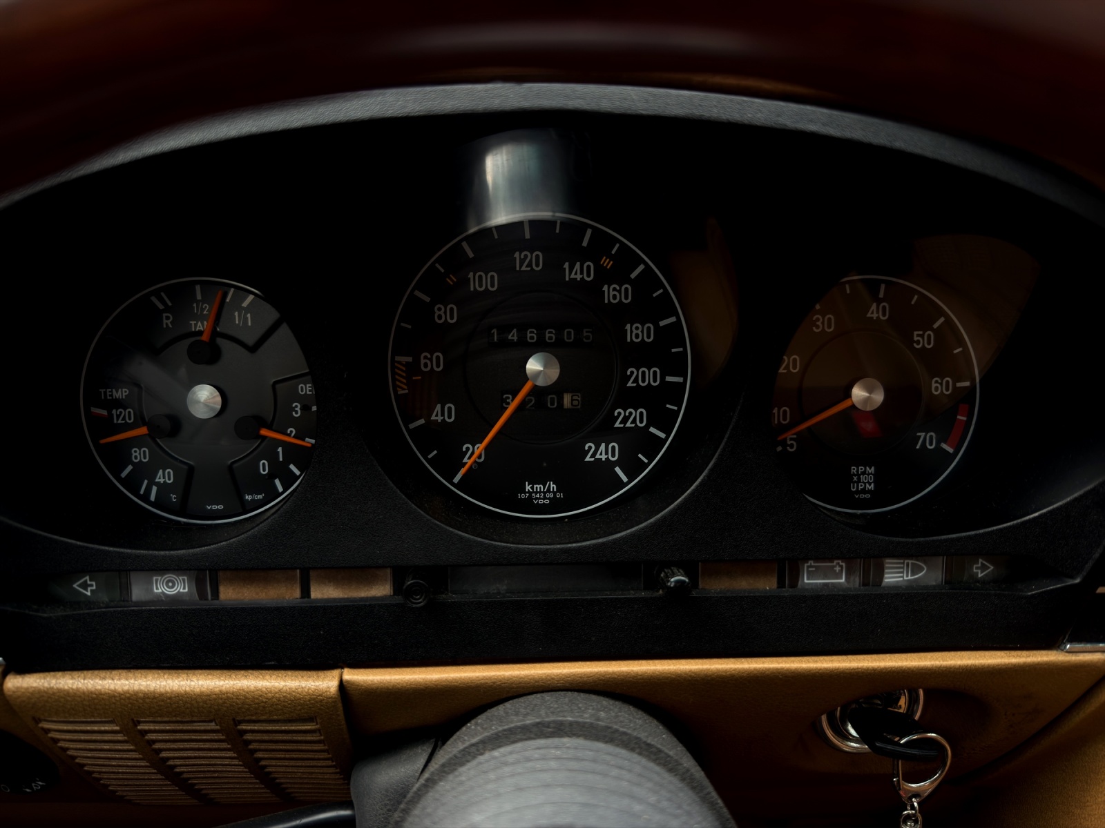 MERCEDES-BENZ SL 350-image-28