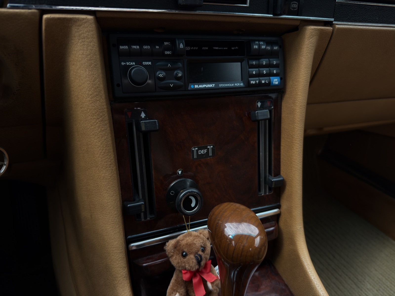 MERCEDES-BENZ SL 350-image-26