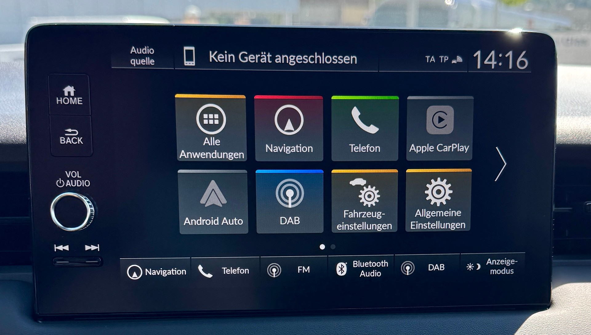 HONDA HR-V 1.5i-MMD Elegance E-CVT 1.9% Leasing Aktion unschlagbar mit 8 Jahren Garantie-image-14
