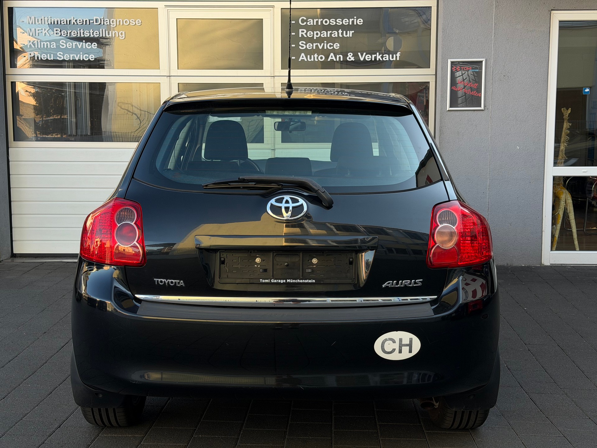 TOYOTA Toyota Auris 1.6 Style*Frisch ab MFK&Service*8-Fach Räder*Sparsam&Zuverlässig*-image-7