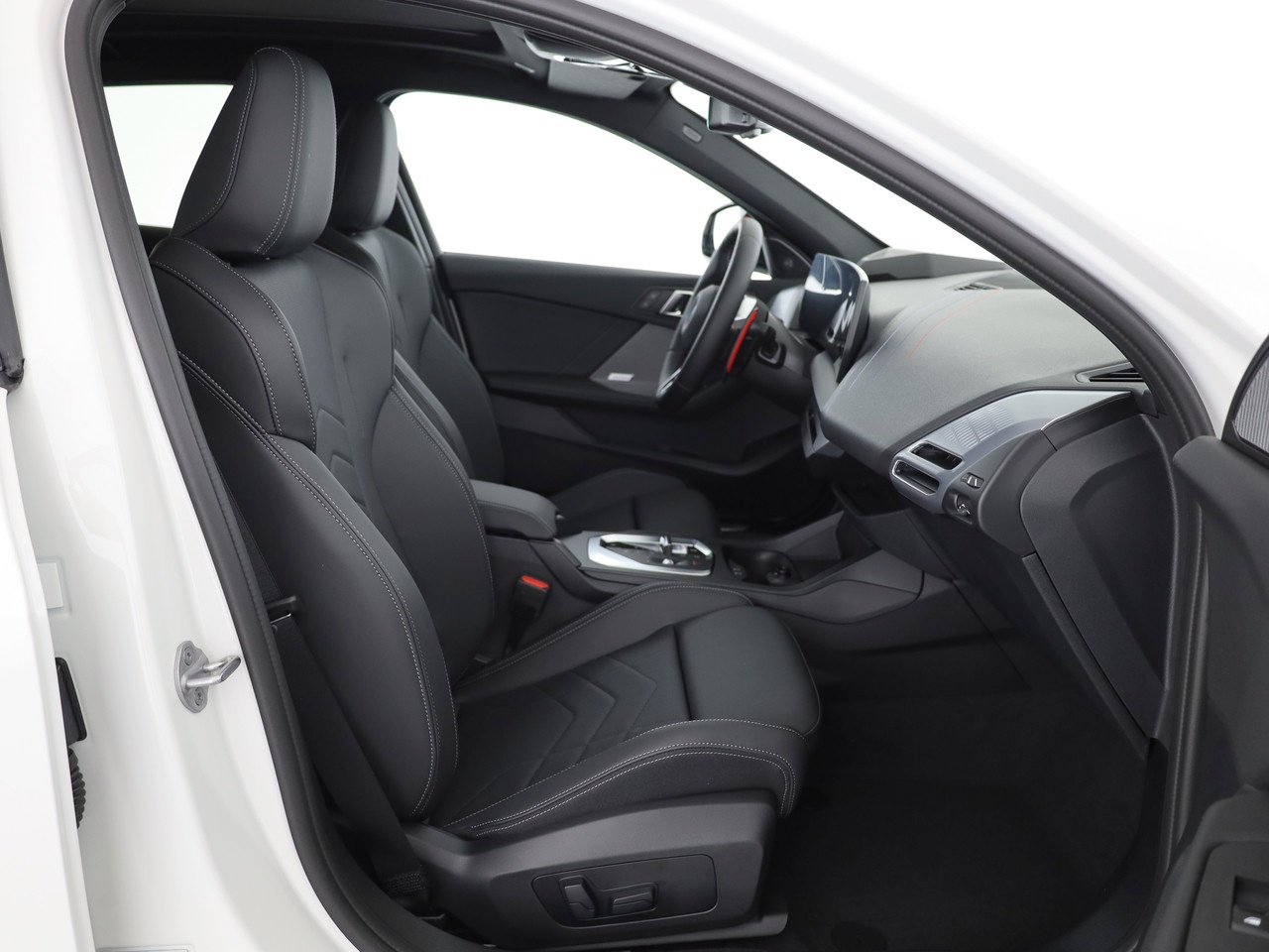 BMW M135 xDrive-image-21