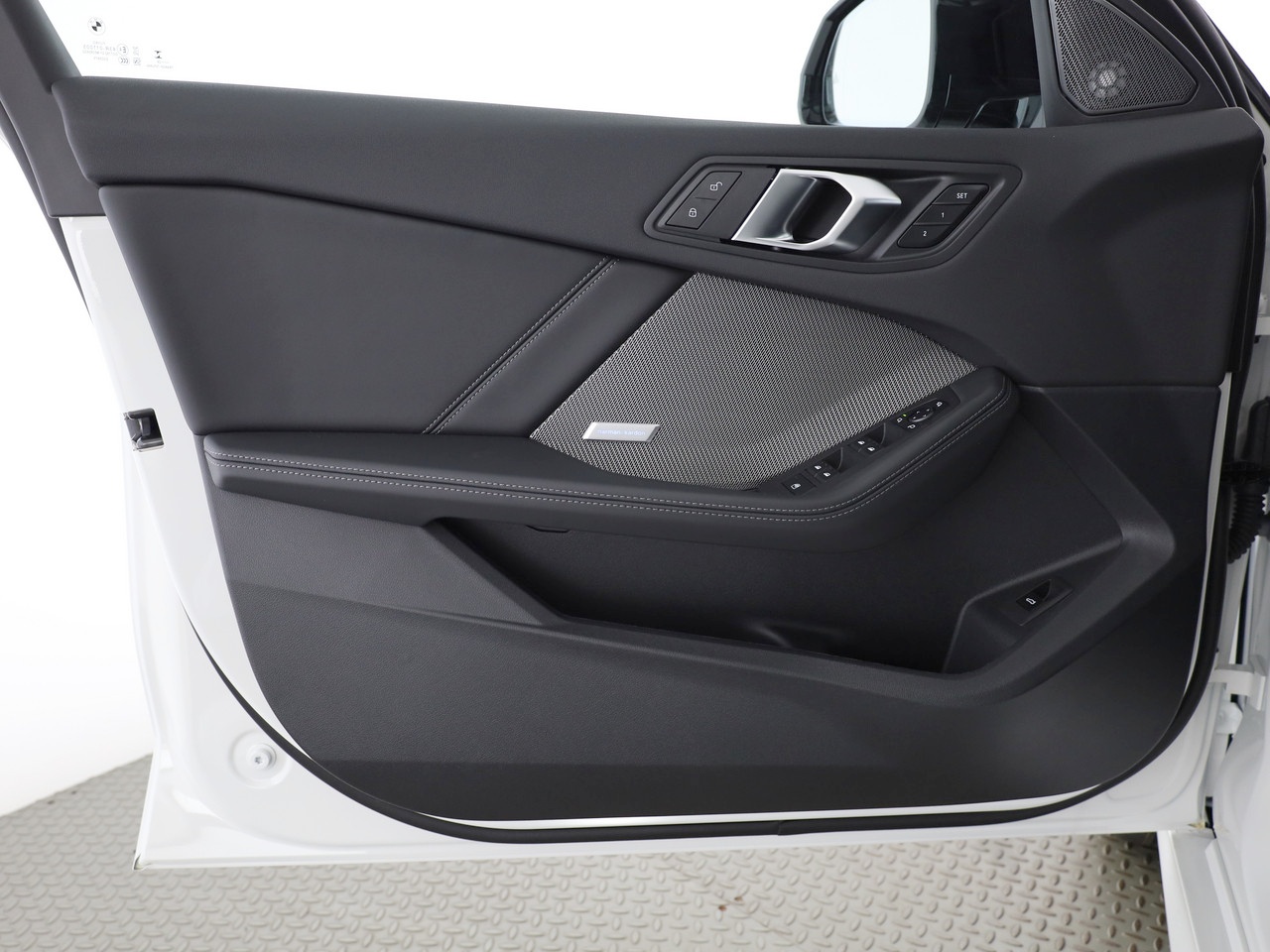 BMW M135 xDrive-image-13