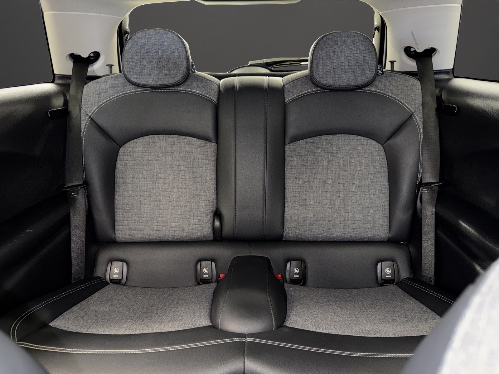 MINI Cooper SD Trafalgar-image-9