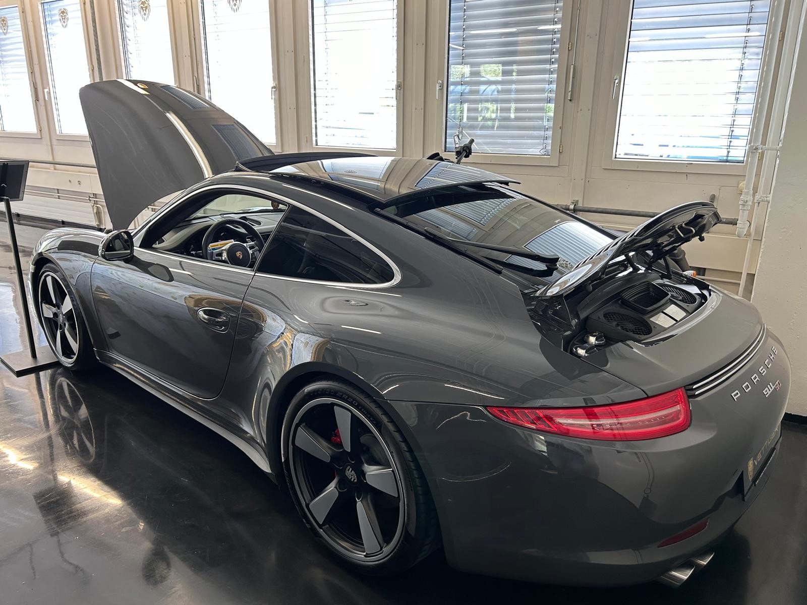 PORSCHE 3.8 Carrera S 50 Jahre 911 PDK-image-5