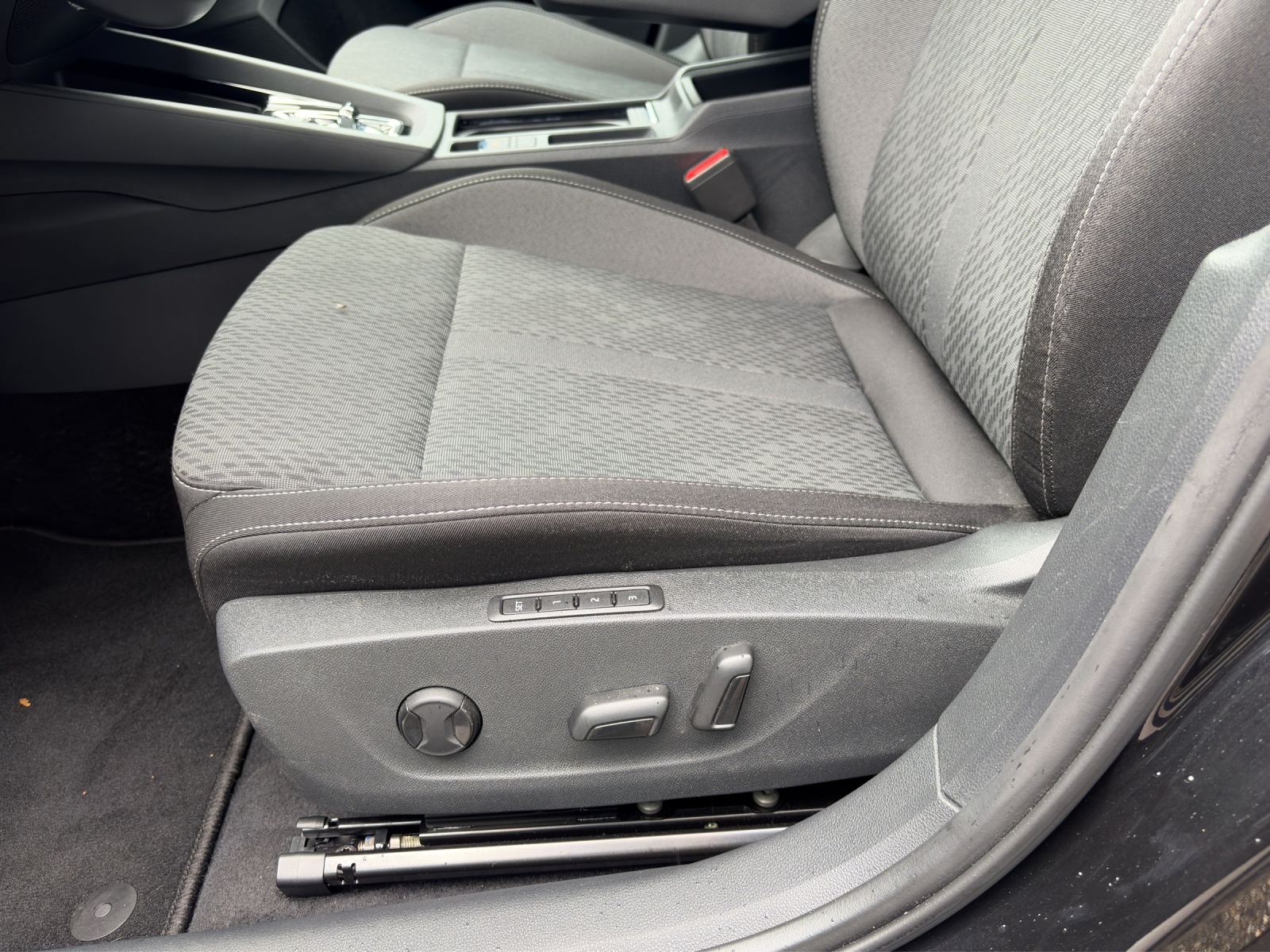 SKODA Octavia Combi 2.0 TDI DSG Style-image-14