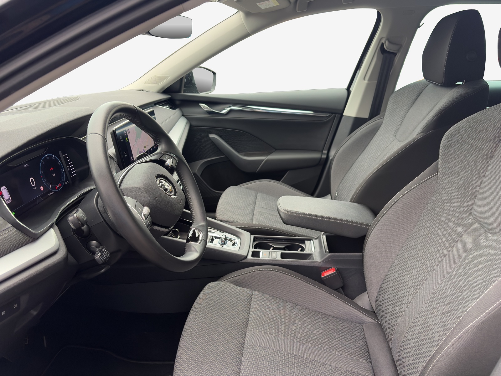SKODA Octavia Combi 2.0 TDI DSG Style-image-7