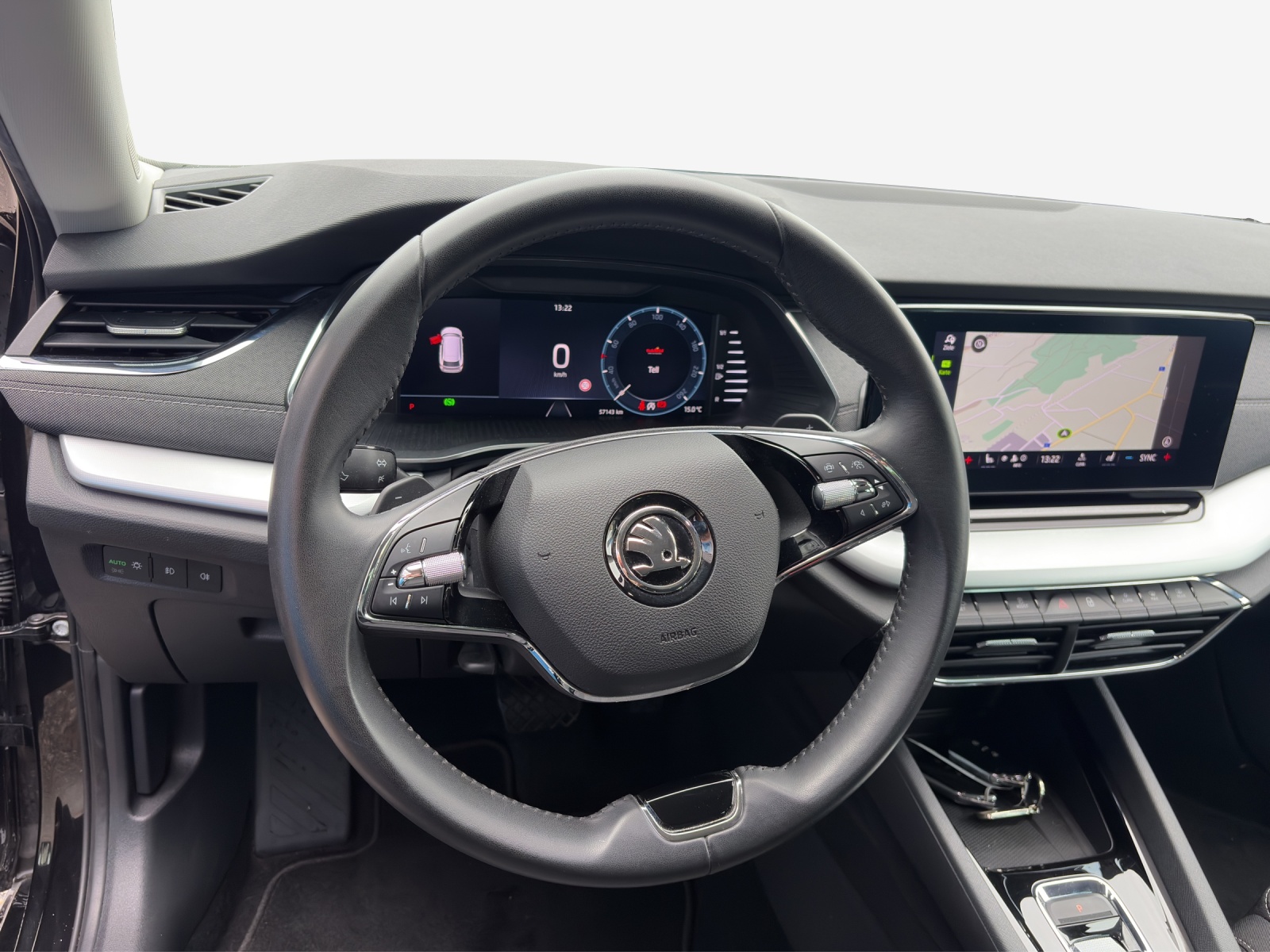 SKODA Octavia Combi 2.0 TDI DSG Style-image-9