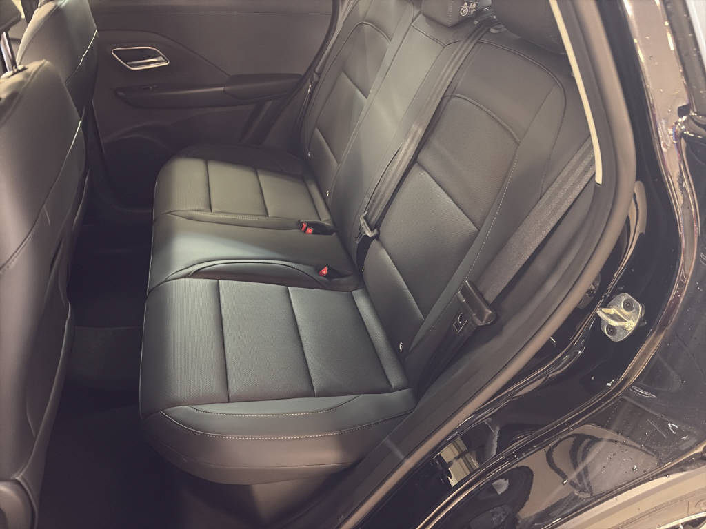 MG ZS 1.5 Hybrid+ Luxury-image-7