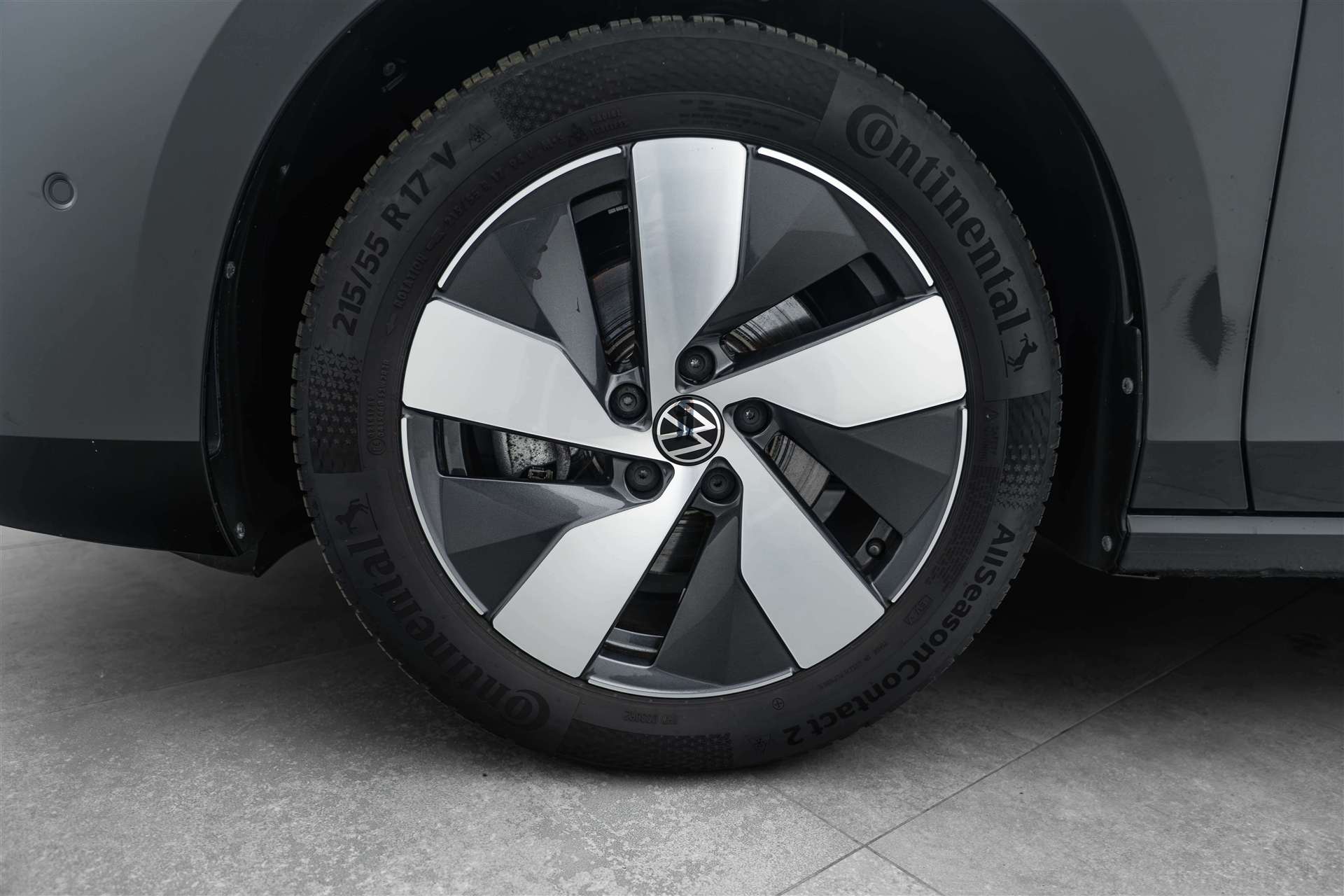 VW VW Passat Variant 2.0 TDI evo Business DSG-image-5