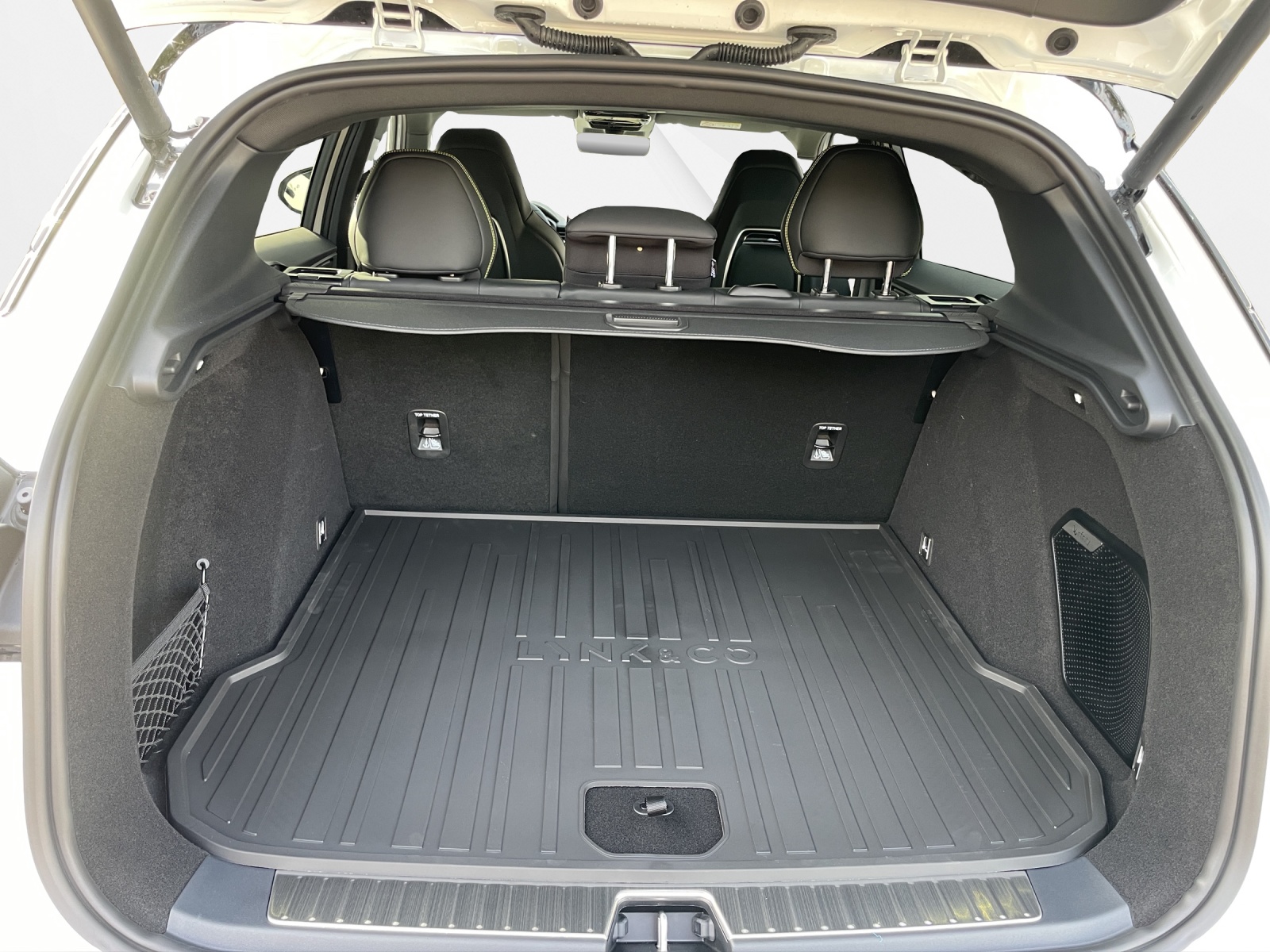 LYNK & CO 01 1.5 PHEV More-image-14