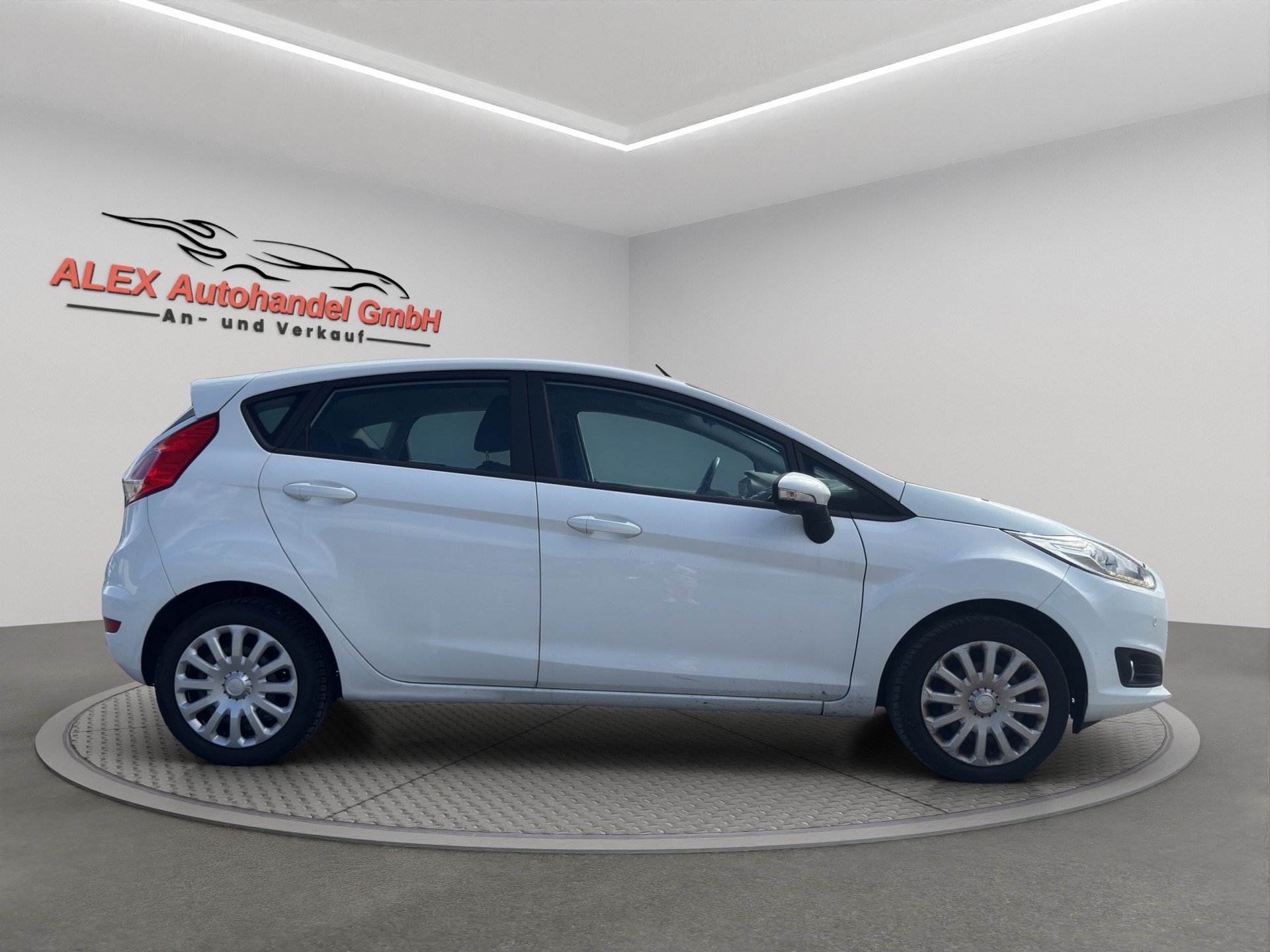 FORD Fiesta 1.0 SCTi Trend-image-7