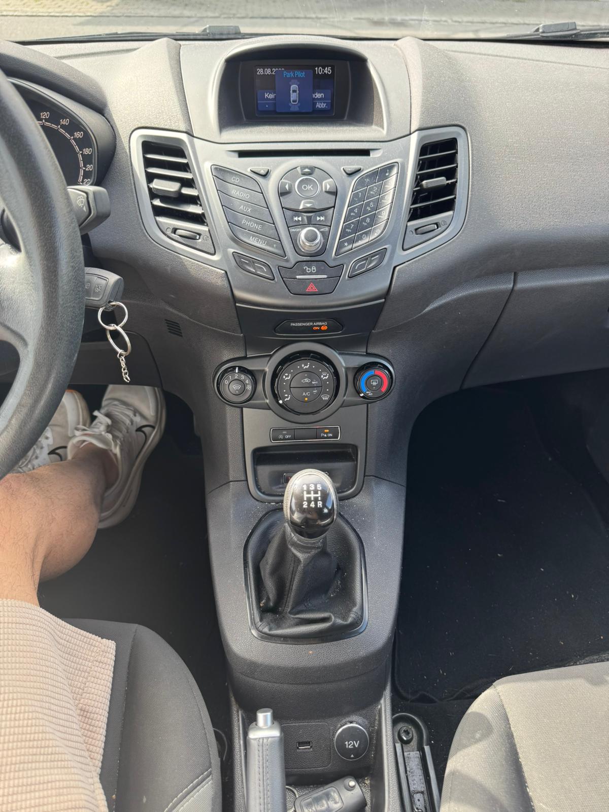 FORD Fiesta 1.0 SCTi Trend-image-13