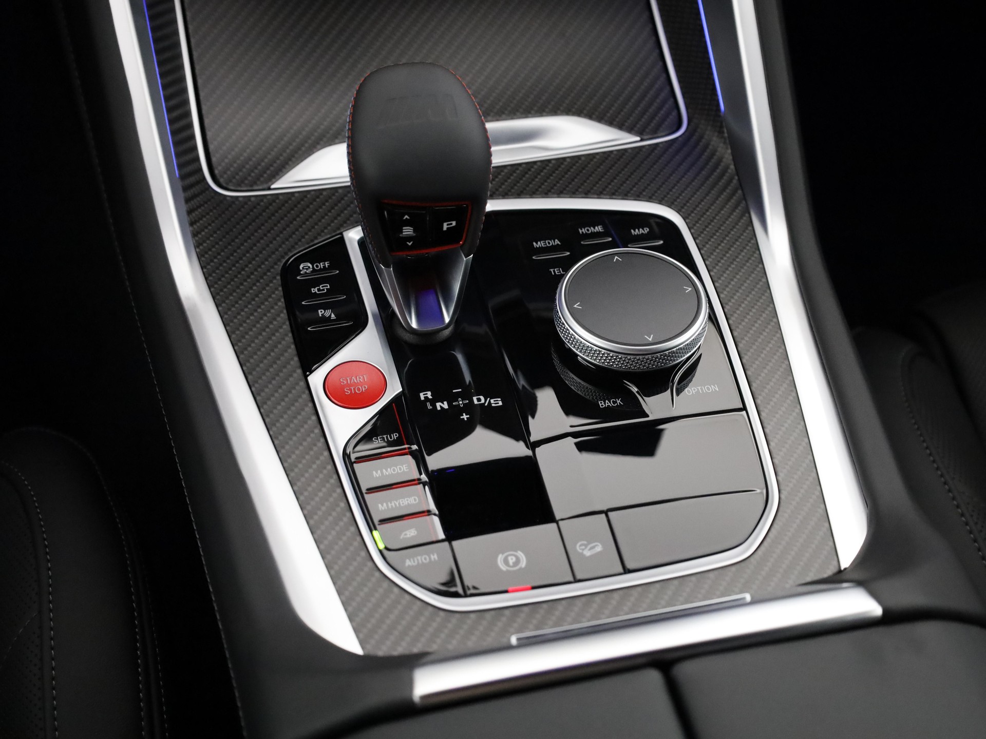 BMW XM 50e Plug-in Hybrid-image-17