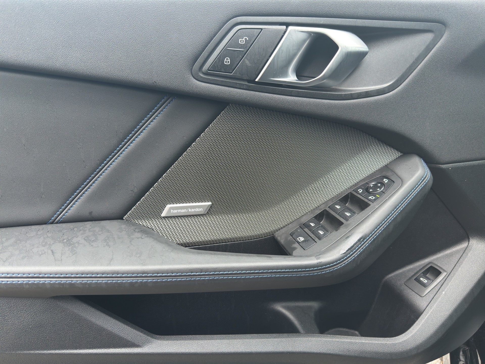 BMW 120 M Sport Pro Shadow Line Steptronic-image-8
