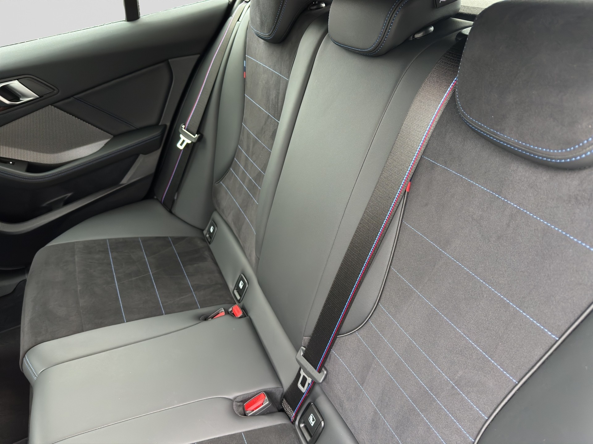 BMW 120 M Sport Pro Steptronic-image-7