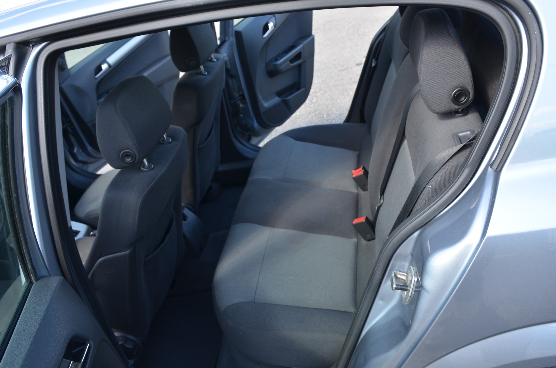 OPEL Astra 1.8i 16V Enjoy-image-19