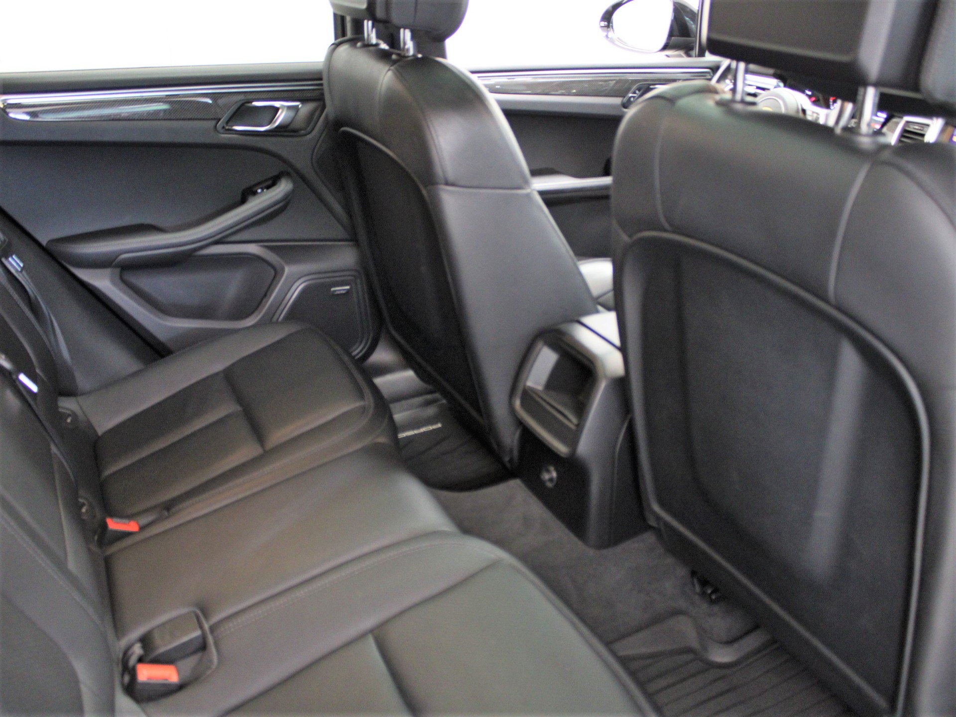 PORSCHE Macan Turbo PDK-image-6