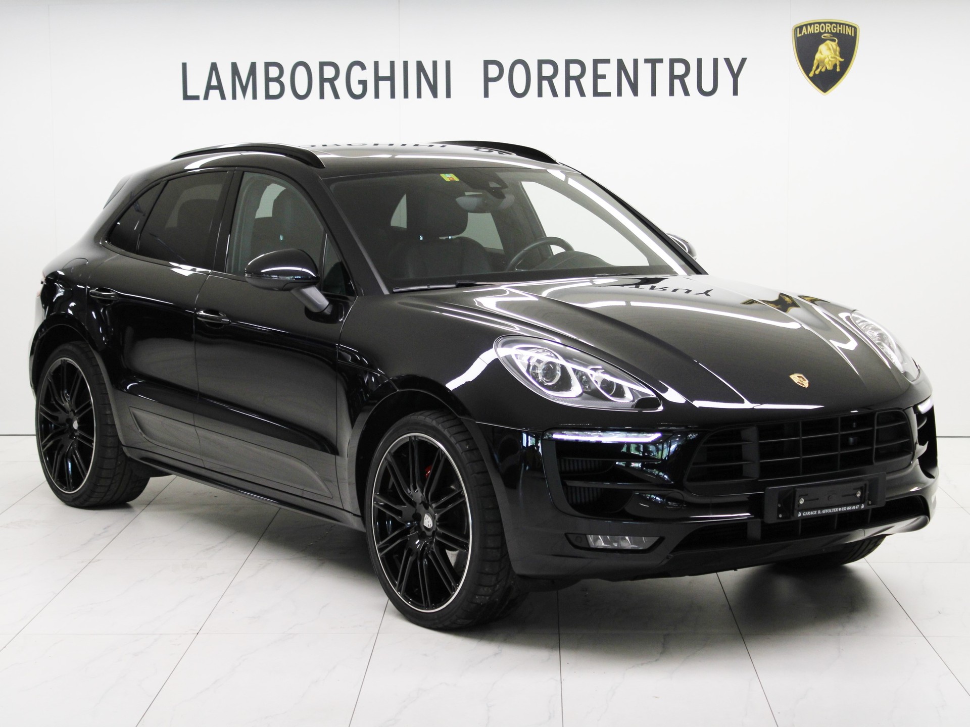 PORSCHE Macan Turbo PDK