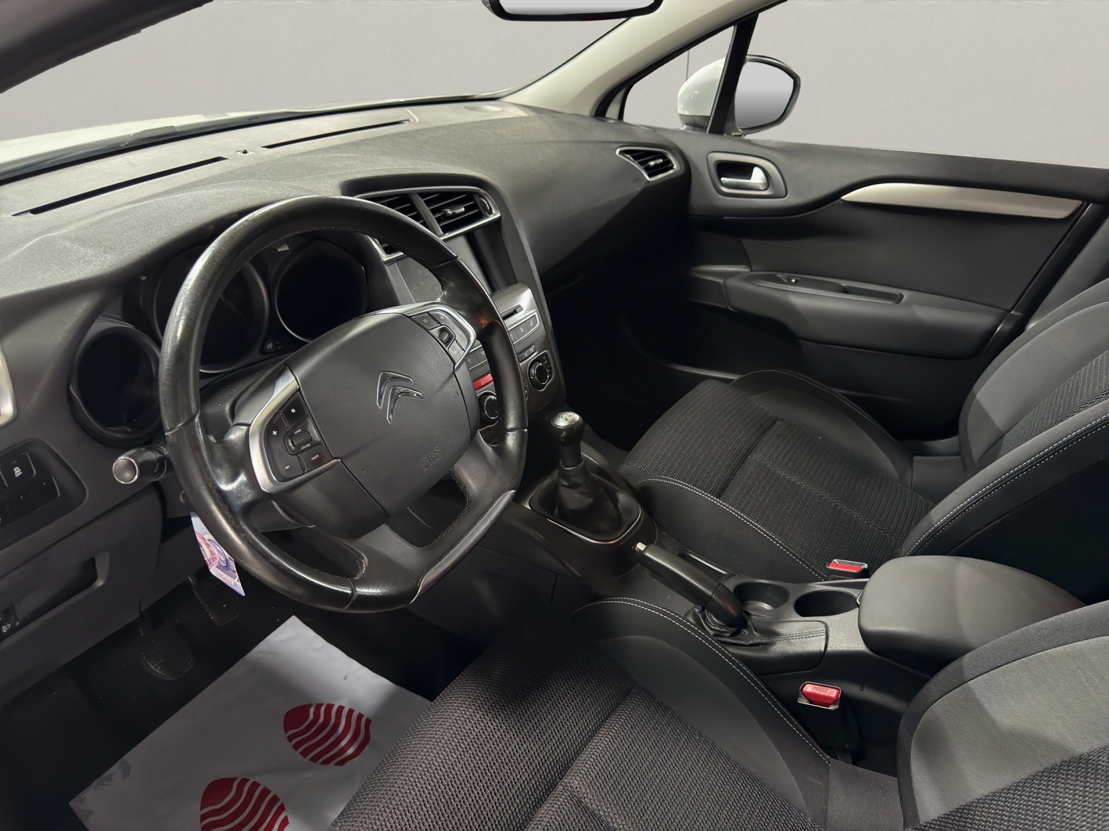 CITROEN C4 1.2 Pure Tech Feel-image-7