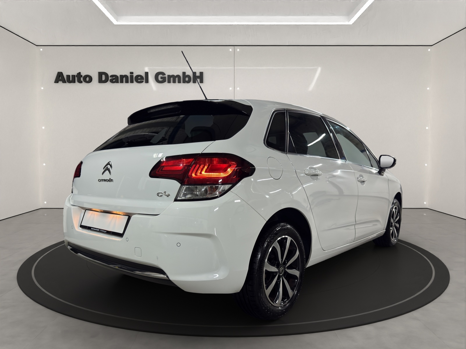 CITROEN C4 1.2 Pure Tech Feel-image-4