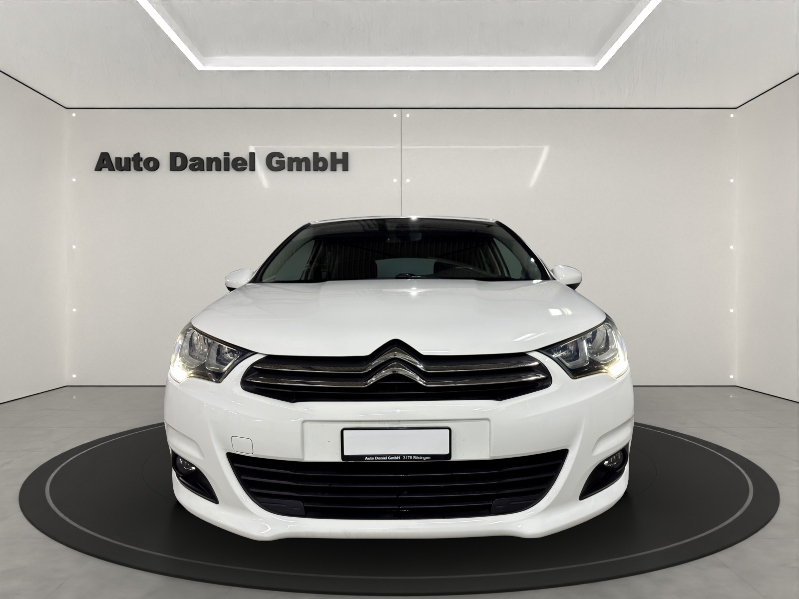 CITROEN C4 1.2 Pure Tech Feel-image-1