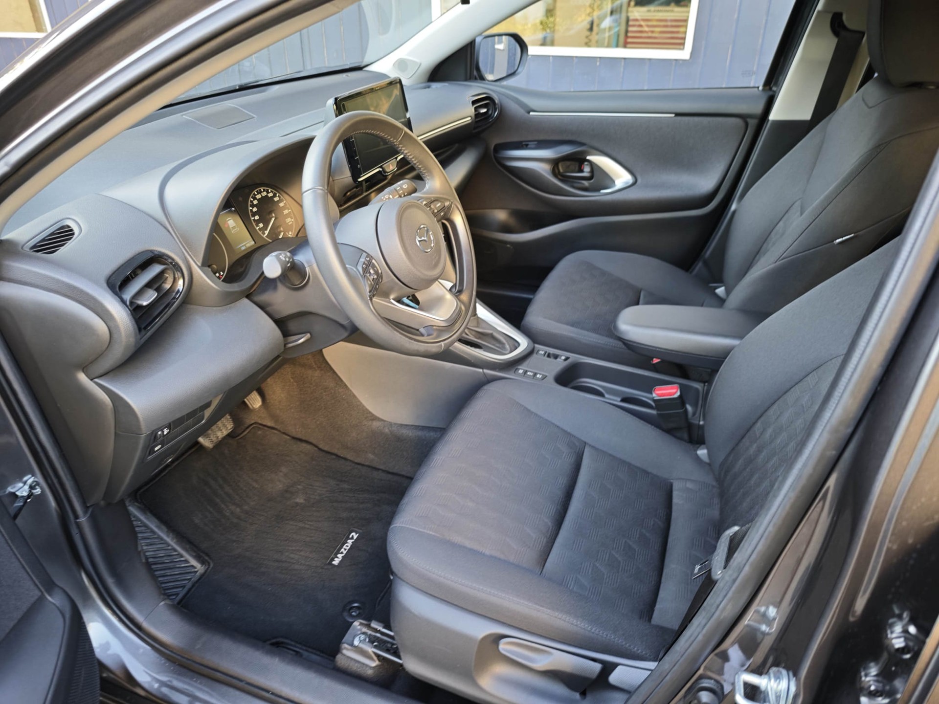 MAZDA 2 Hybrid Centre-line-image-3