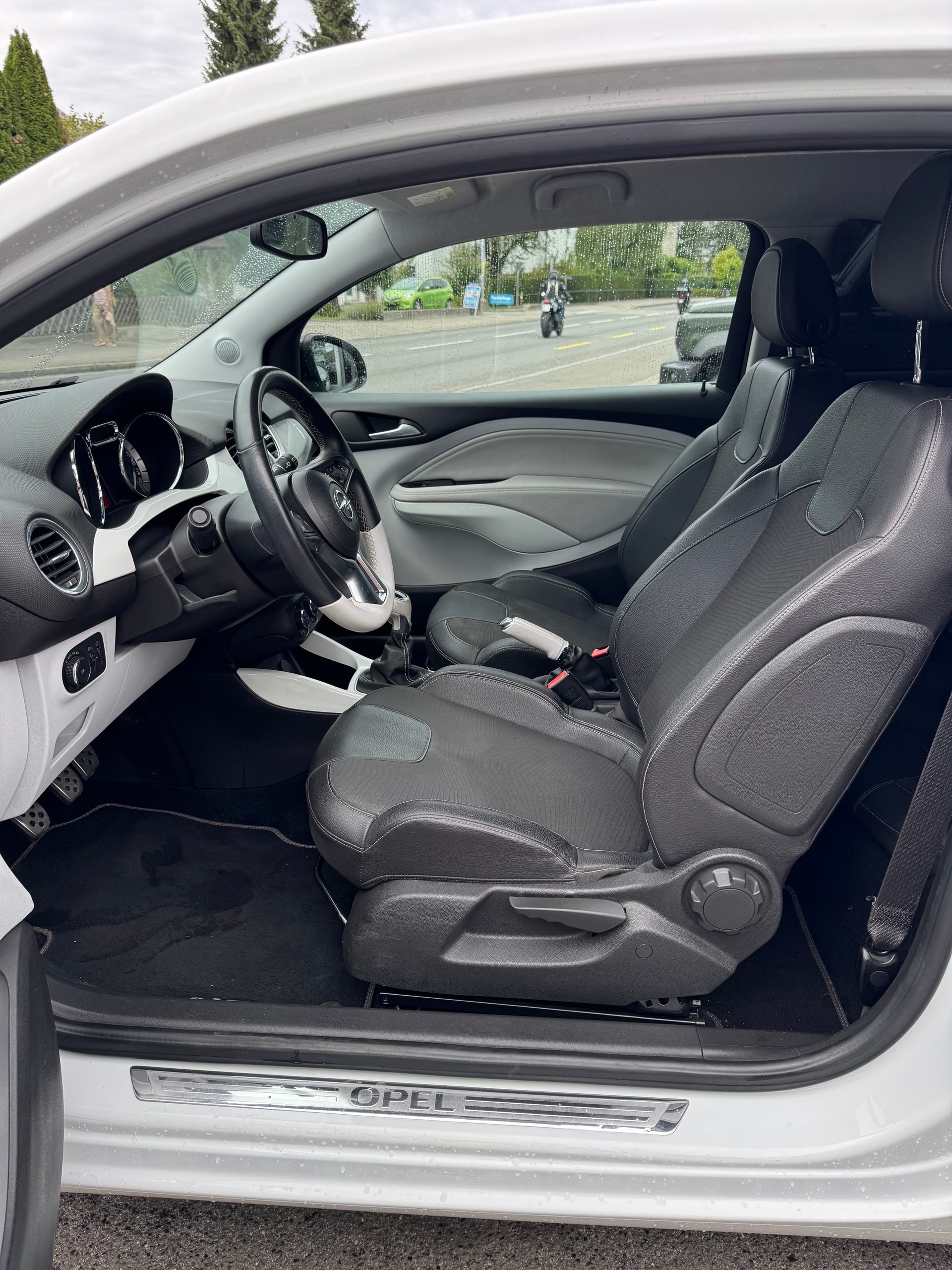OPEL Adam 1.4 ecoFLEX White Link-image-14